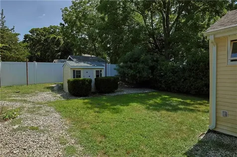 34 Sampson Avenue North Providence RI 02911