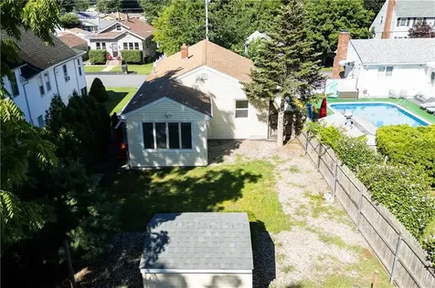 34 Sampson Avenue North Providence RI 02911