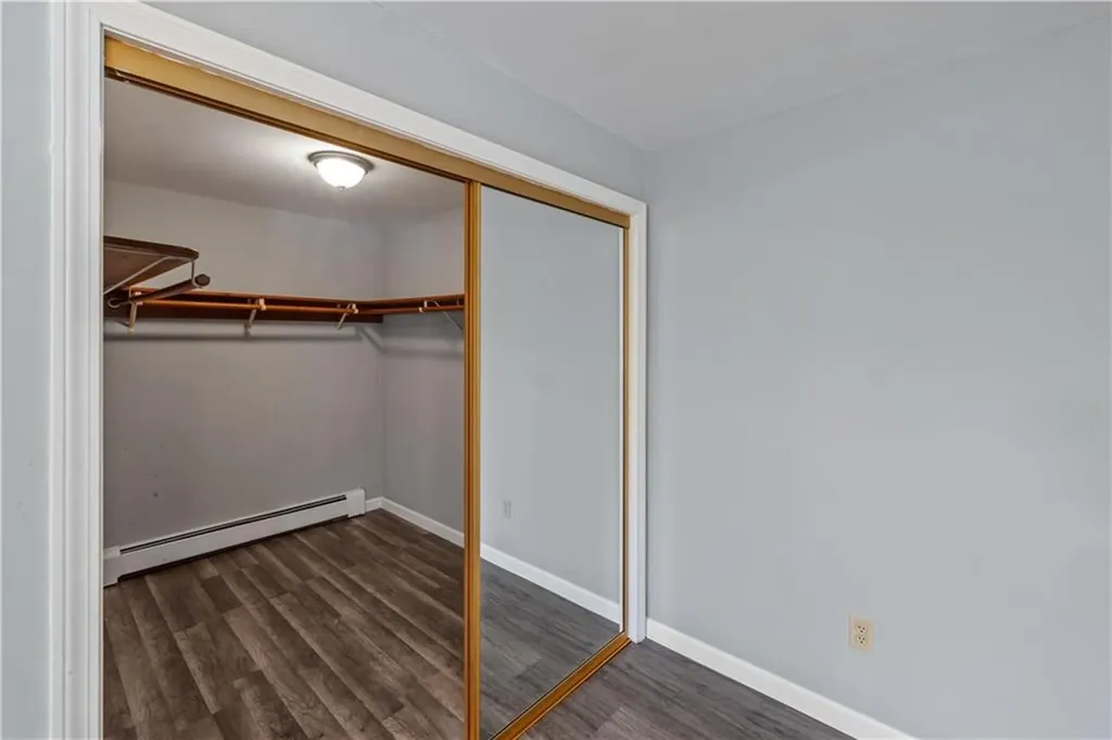 79 Roger Williams Court Portsmouth RI 02871
