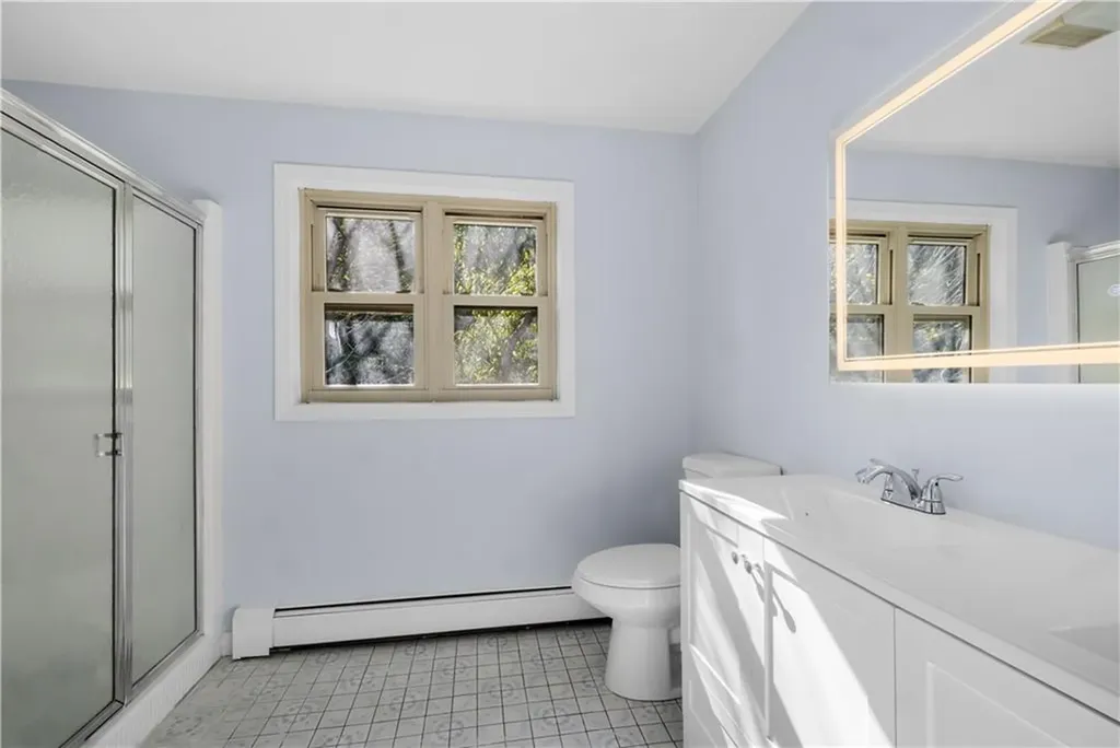 79 Roger Williams Court Portsmouth RI 02871