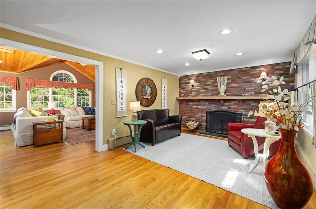 78 Newell Drive Cumberland RI 02864