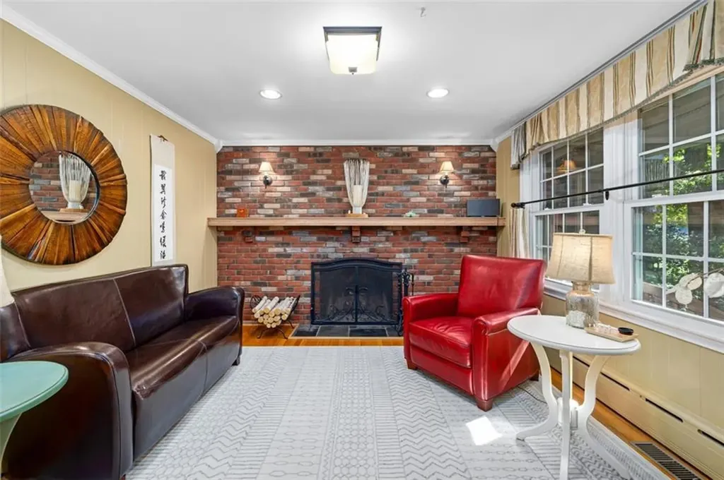 78 Newell Drive Cumberland RI 02864