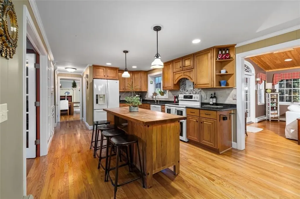 78 Newell Drive Cumberland RI 02864