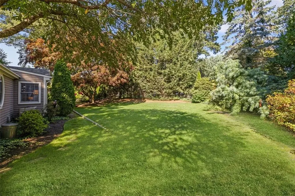 78 Newell Drive Cumberland RI 02864