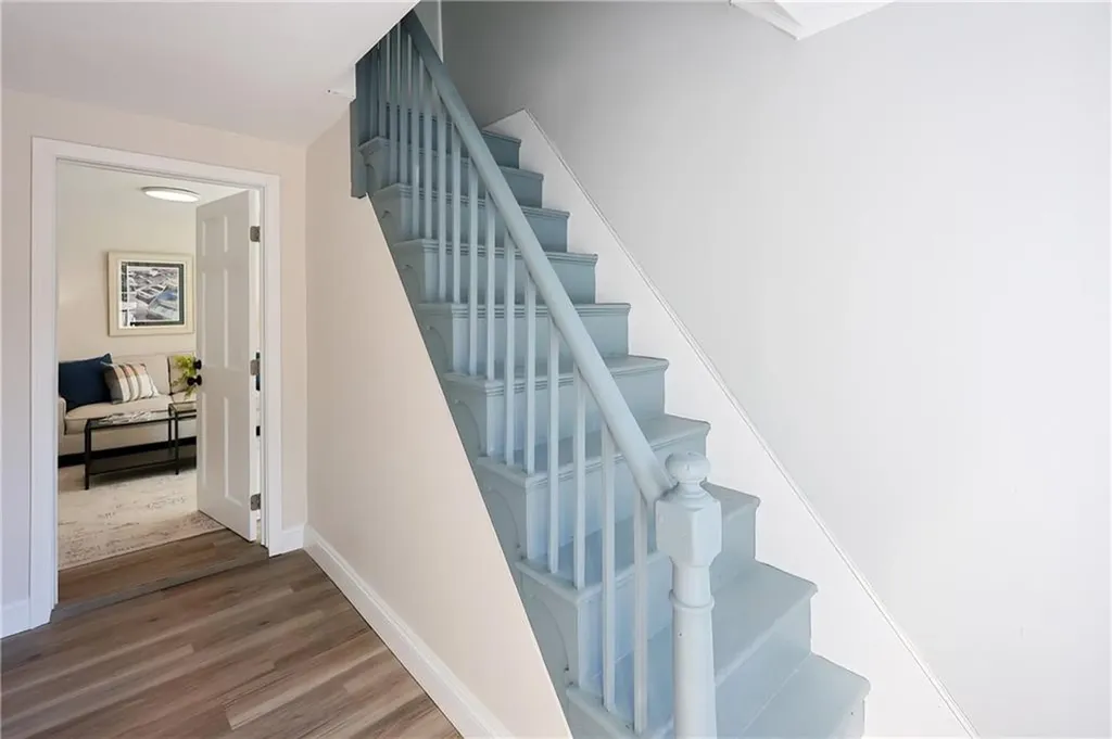 20 Wood Street Warren RI 02885