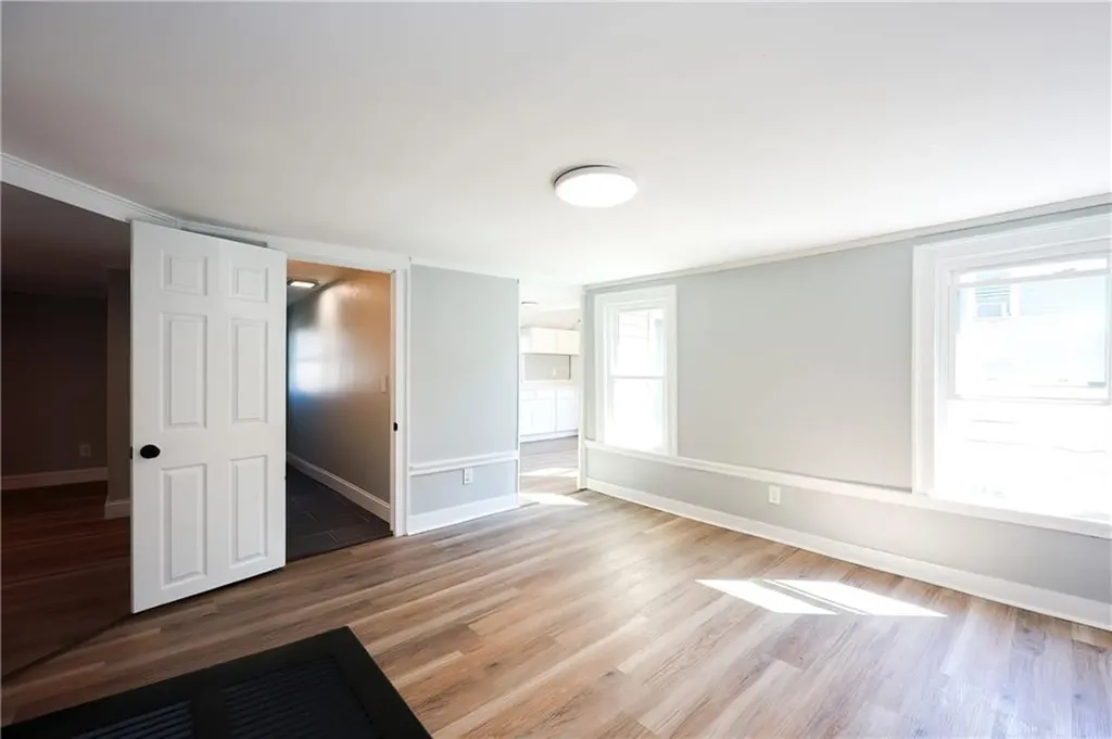 20 Wood Street Warren RI 02885