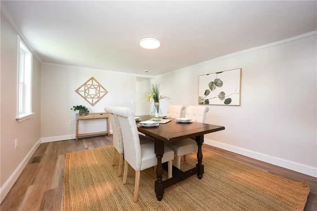 20 Wood Street Warren RI 02885