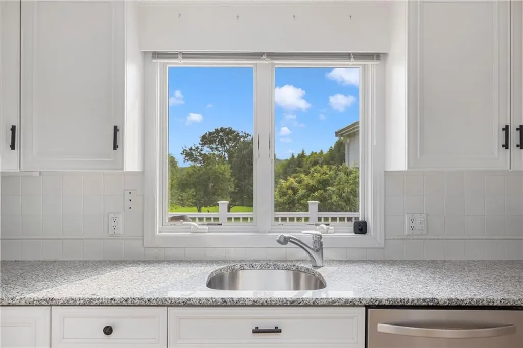 331 Third Beach Road Middletown RI 02842
