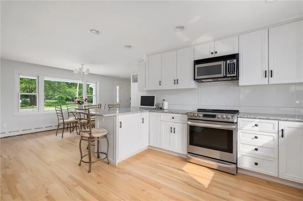 331 Third Beach Road Middletown RI 02842