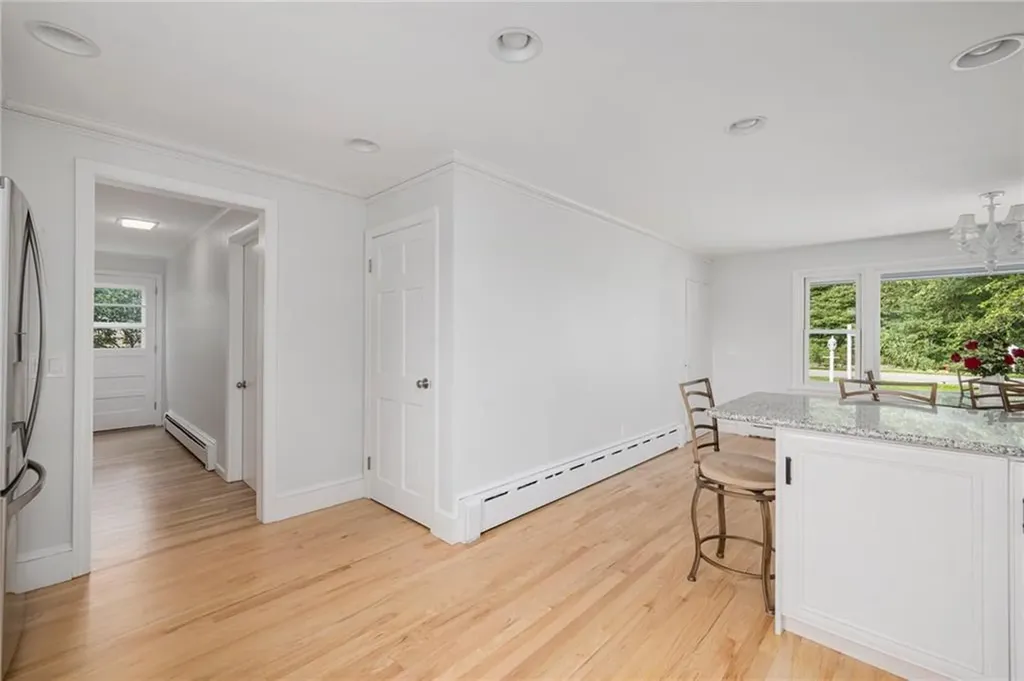 331 Third Beach Road Middletown RI 02842