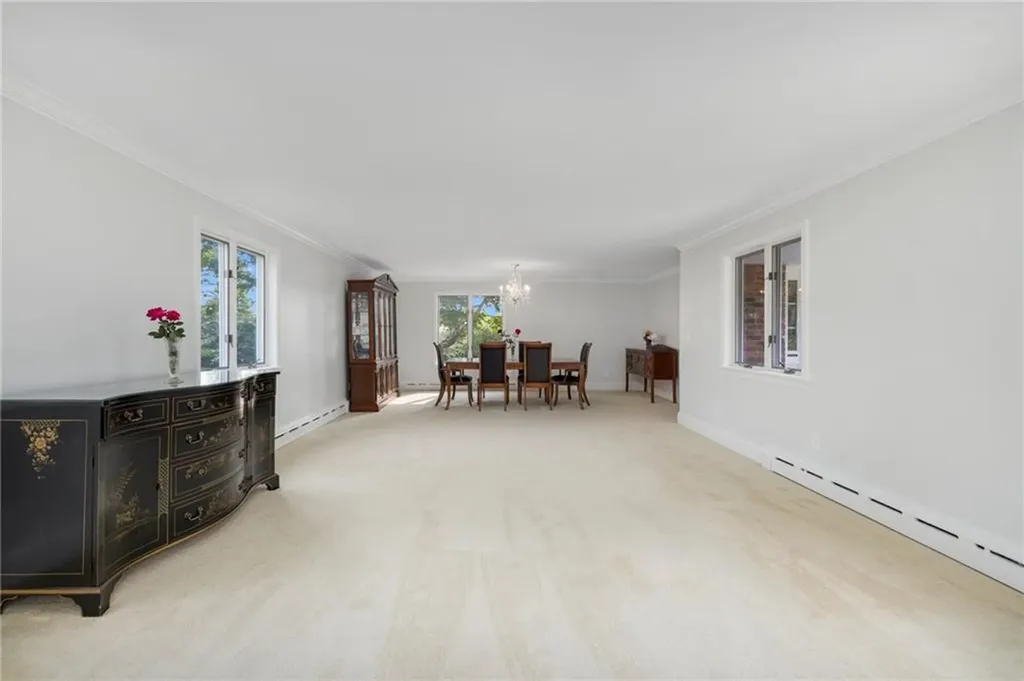 331 Third Beach Road Middletown RI 02842