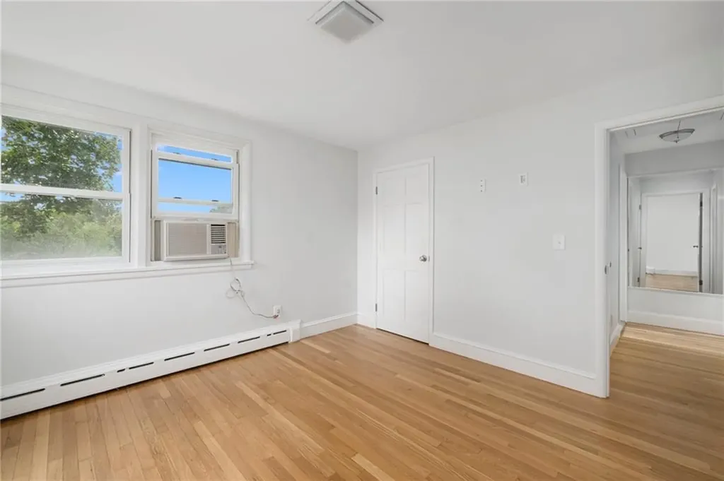 331 Third Beach Road Middletown RI 02842
