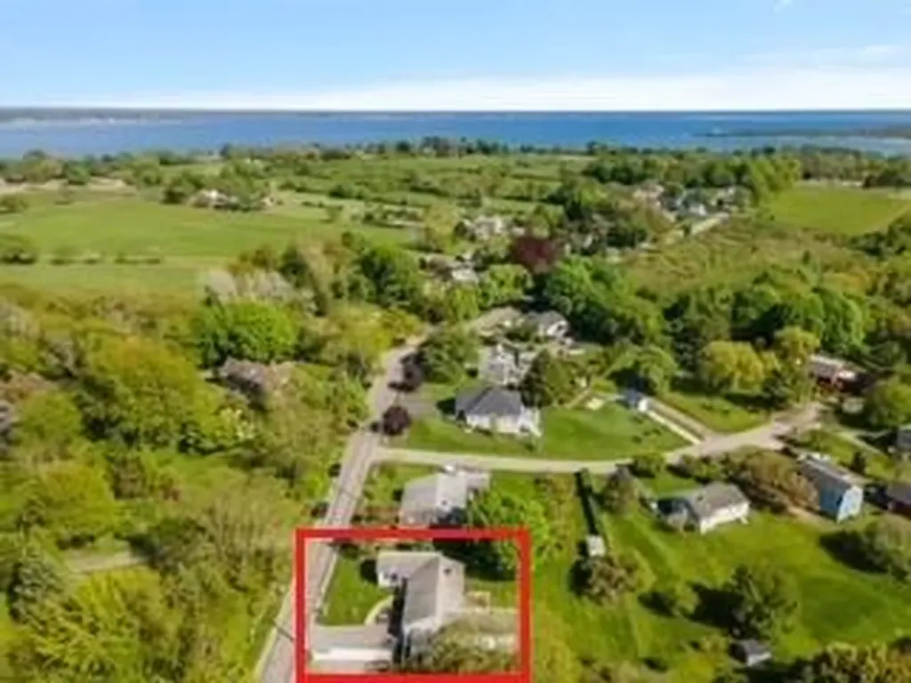 331 Third Beach Road Middletown RI 02842