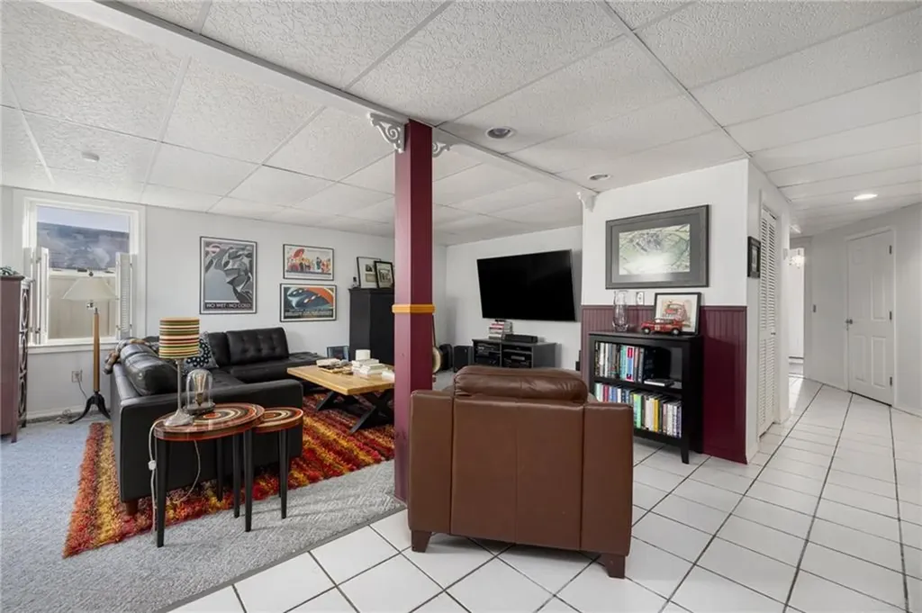 250 Hazelton Street Cranston RI 02920