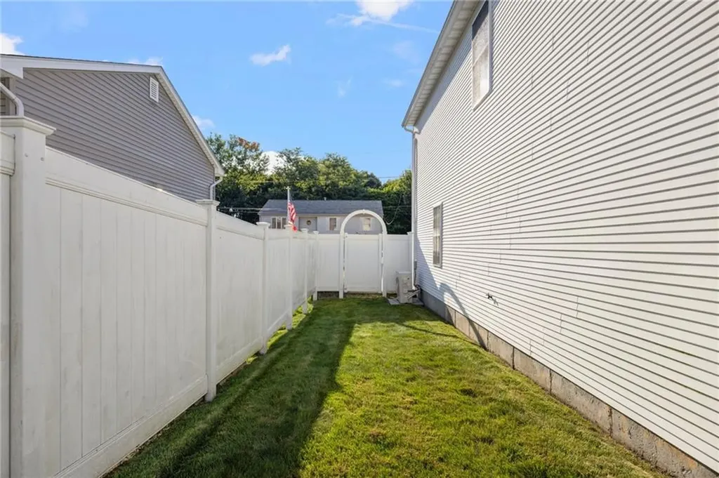 250 Hazelton Street Cranston RI 02920