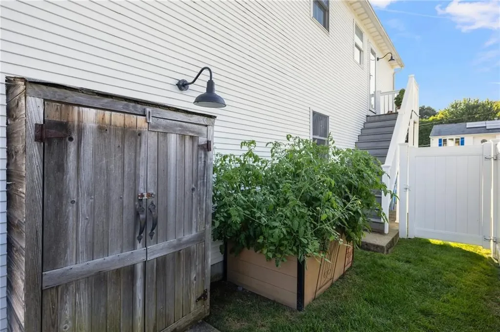 250 Hazelton Street Cranston RI 02920