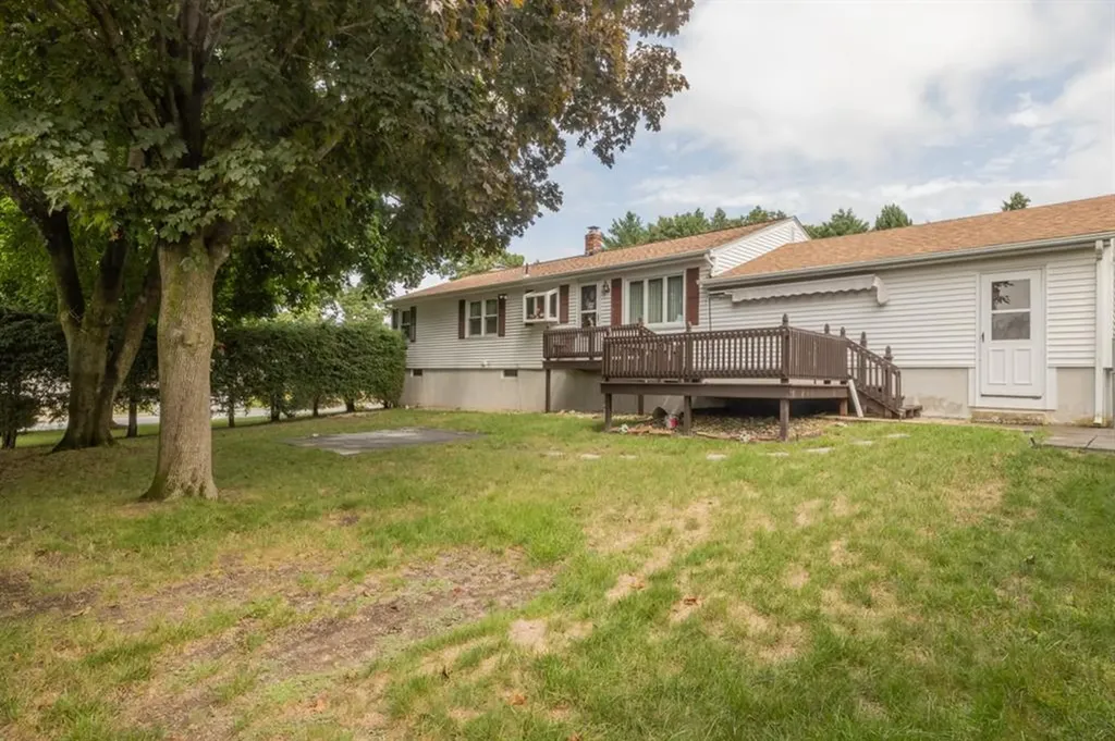 3 Twins Lane North Providence RI 02904