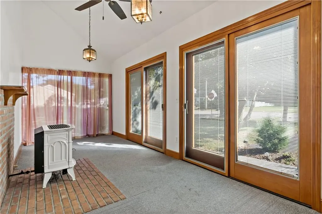 23 Terrace Drive Bristol RI 02809