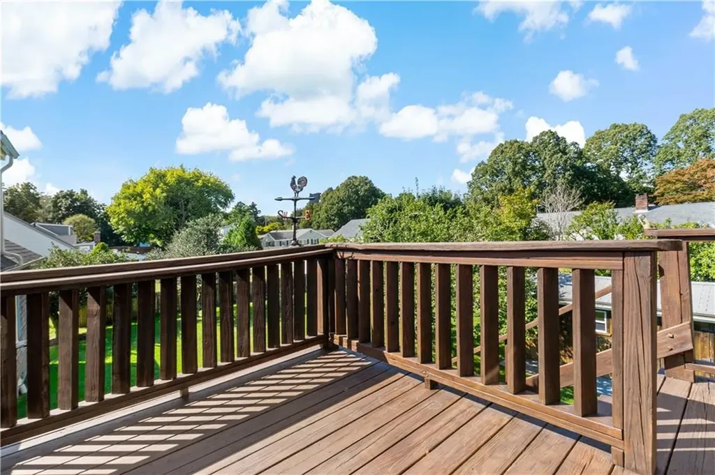 23 Terrace Drive Bristol RI 02809