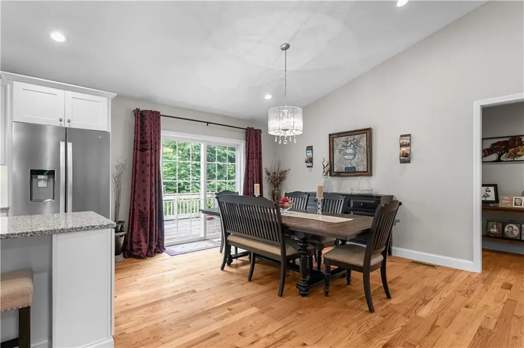 11 Carriage Hill Road Scituate RI 02857