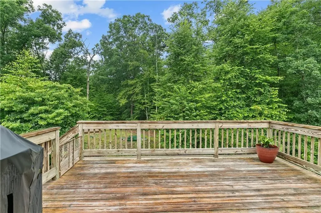 11 Carriage Hill Road Scituate RI 02857