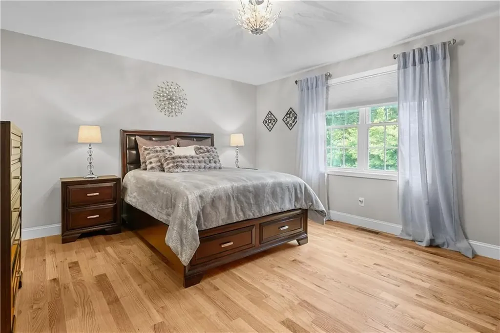 11 Carriage Hill Road Scituate RI 02857