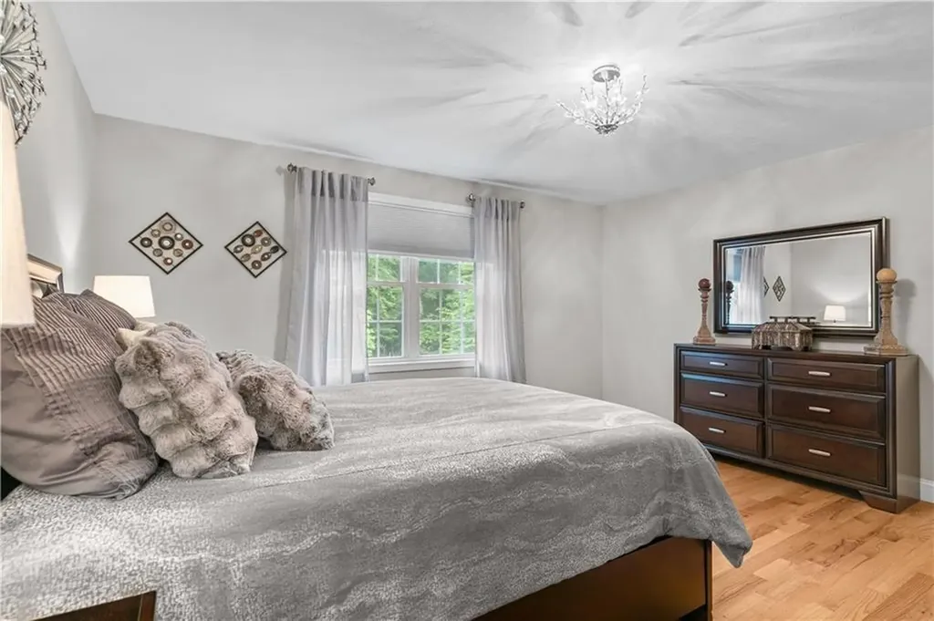 11 Carriage Hill Road Scituate RI 02857