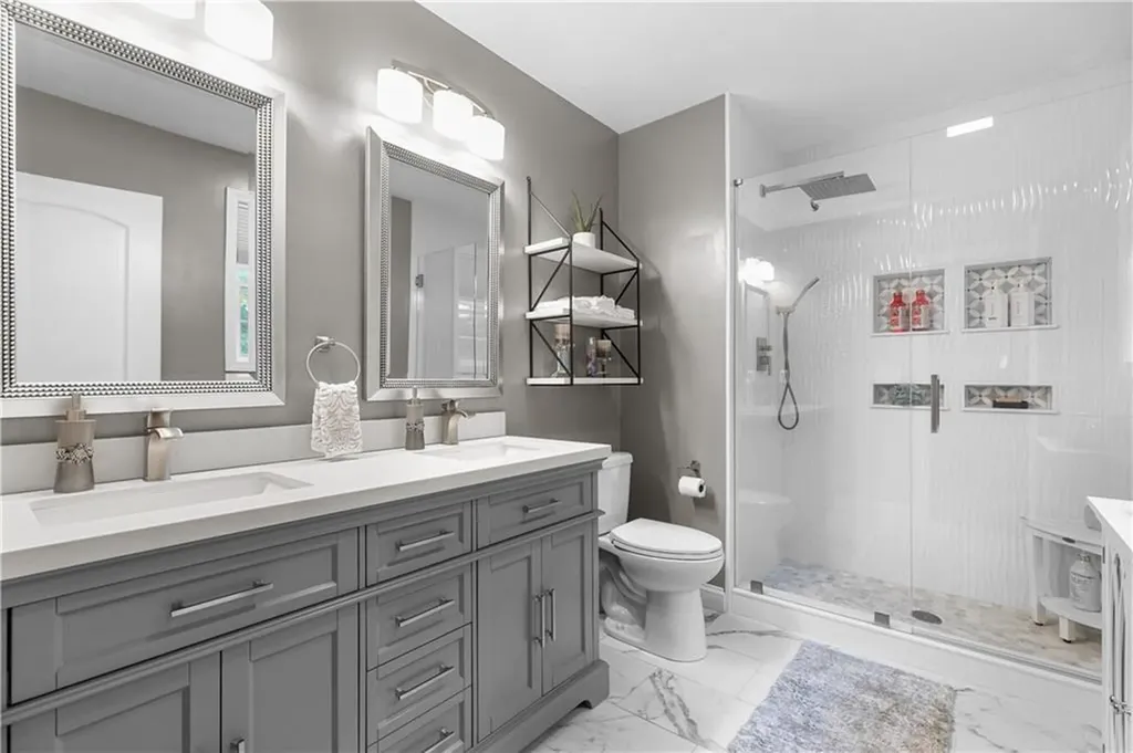 11 Carriage Hill Road Scituate RI 02857