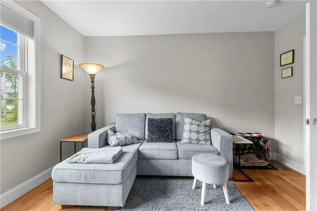 11 Carriage Hill Road Scituate RI 02857