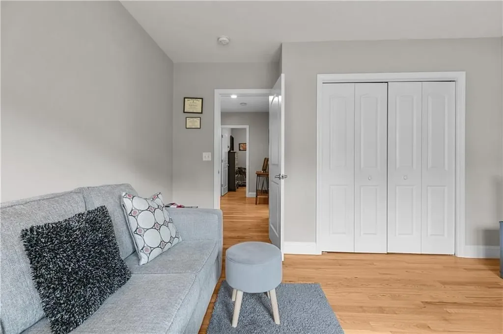 11 Carriage Hill Road Scituate RI 02857