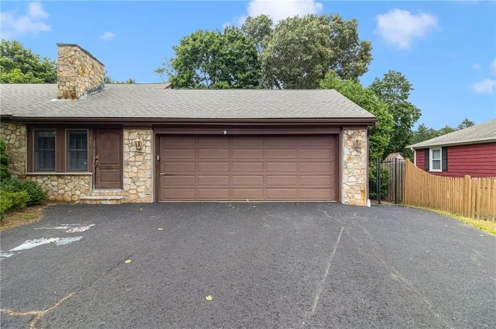 144 Lawnacre Drive Cranston RI 02920