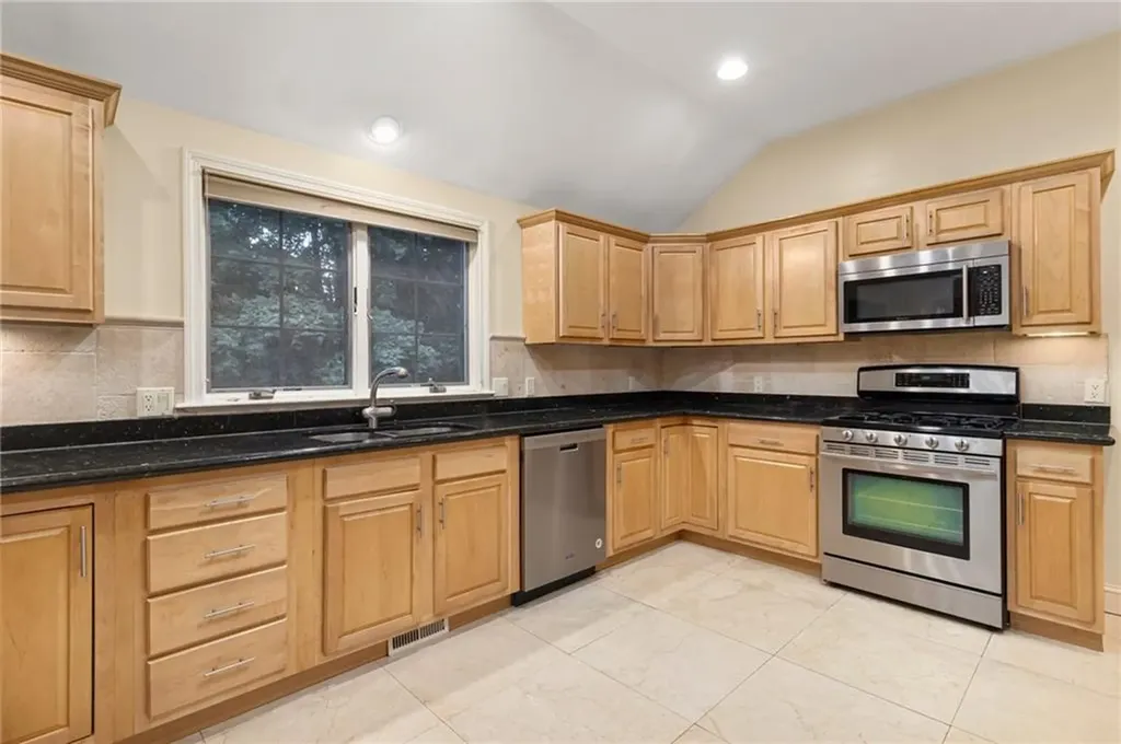 144 Lawnacre Drive Cranston RI 02920