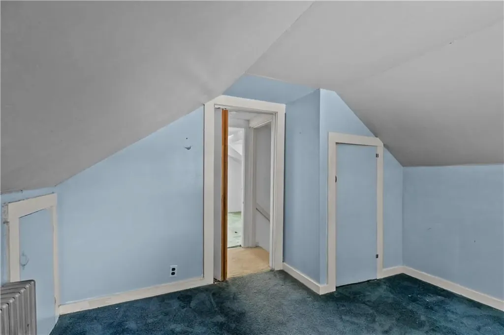 18 Rocky Avenue Tiverton RI 02878