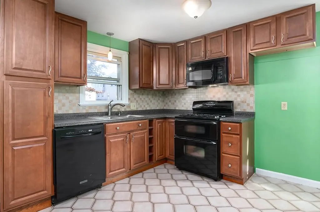 9 Nickerson Street Cranston RI 02910