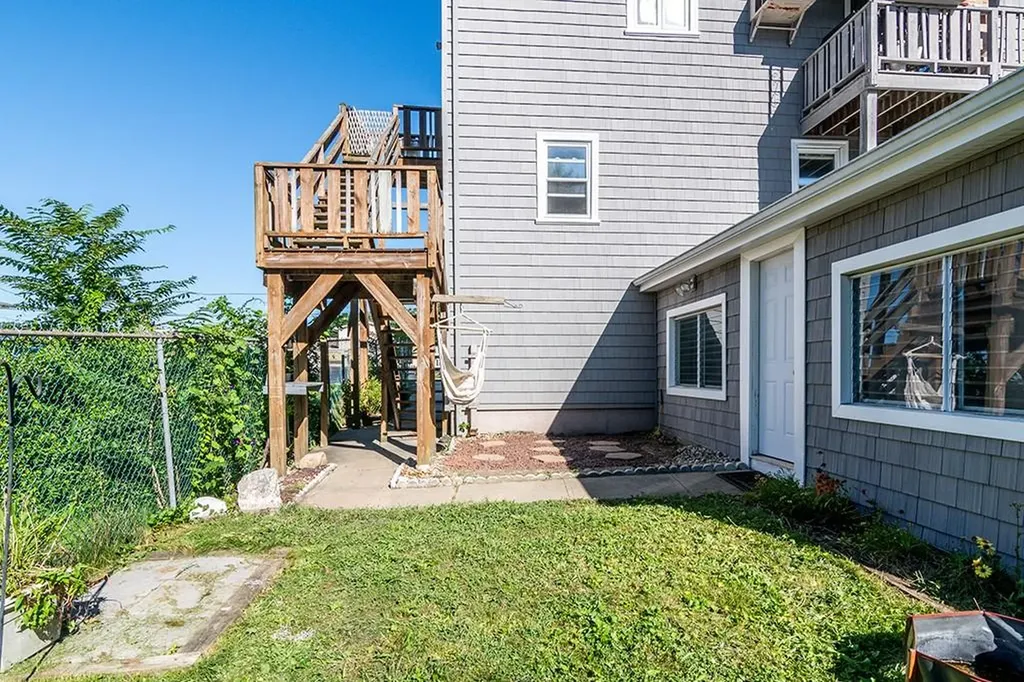 9 Nickerson Street Cranston RI 02910