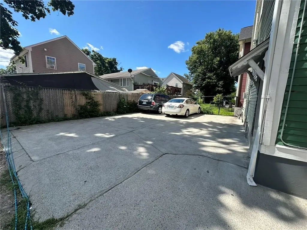 78 80 Potters Avenue Providence RI 02905