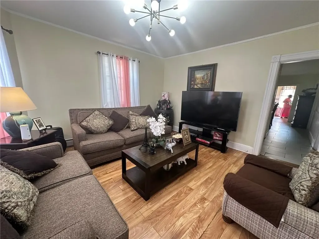 78 80 Potters Avenue Providence RI 02905