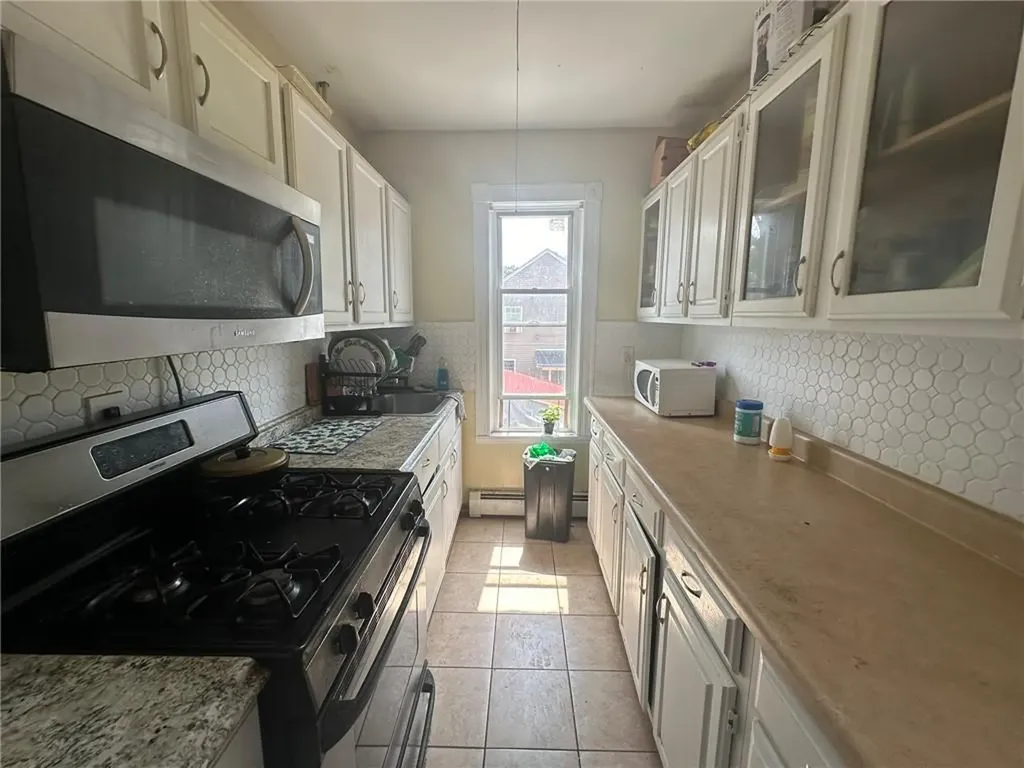78 80 Potters Avenue Providence RI 02905