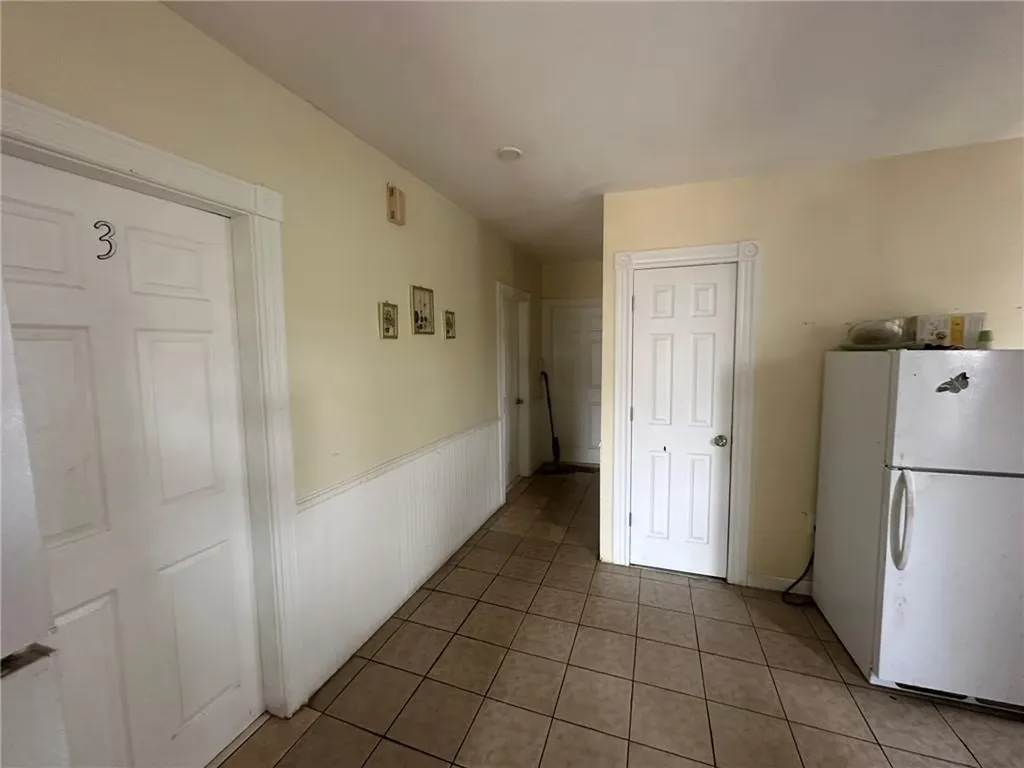 78 80 Potters Avenue Providence RI 02905
