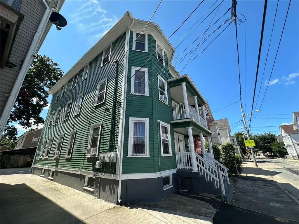 78 80 Potters Avenue Providence RI 02905
