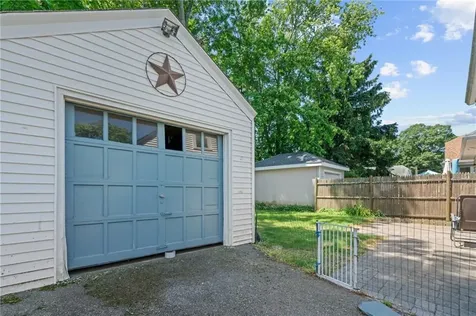 24 Ruxton Street Cranston RI 02910