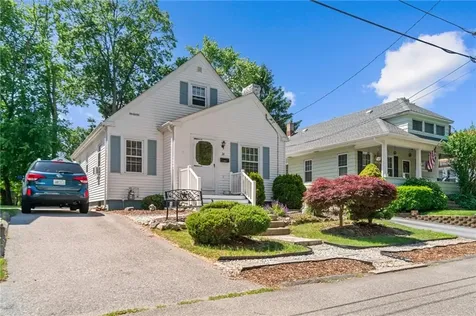 24 Ruxton Street Cranston RI 02910