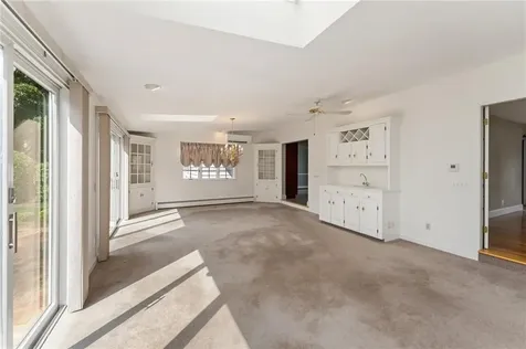 34 Tryon Avenue East Providence RI 02916