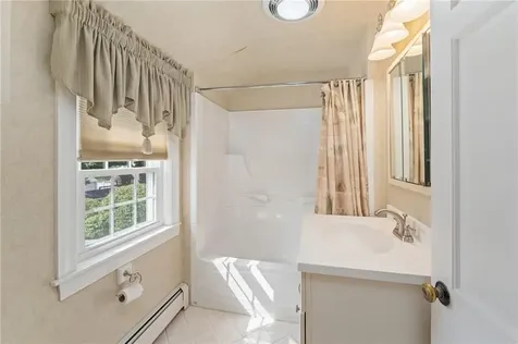 34 Tryon Avenue East Providence RI 02916