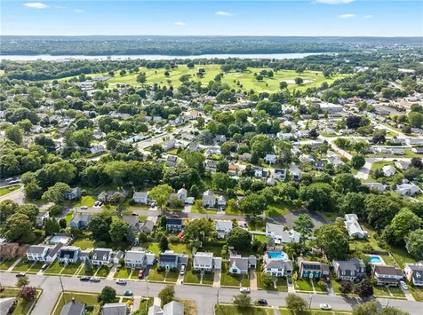 34 Tryon Avenue East Providence RI 02916