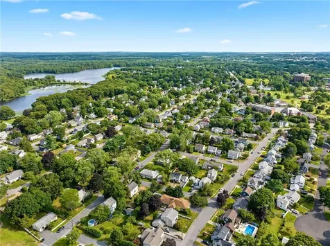 34 Tryon Avenue East Providence RI 02916