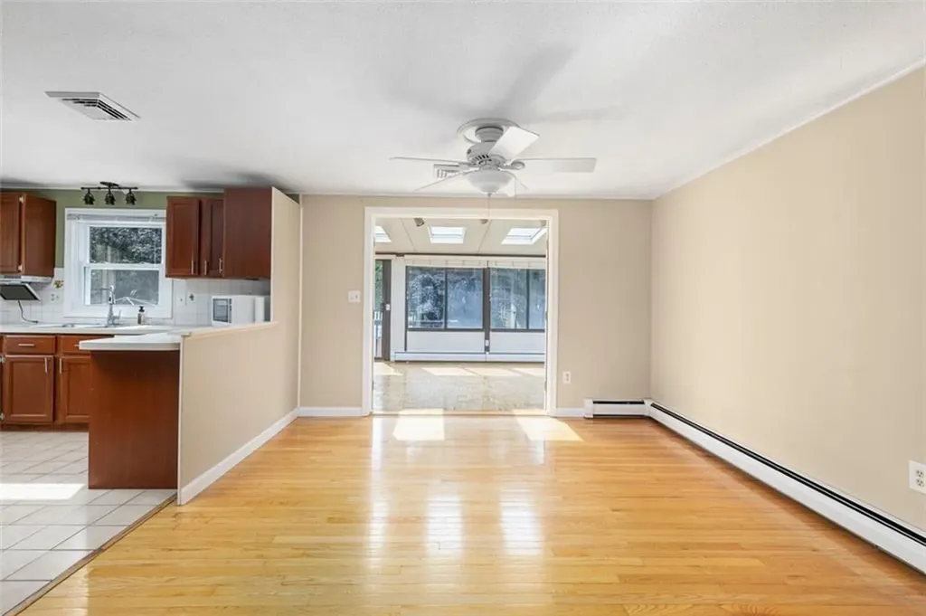 95 Amy Drive Cranston RI 02921