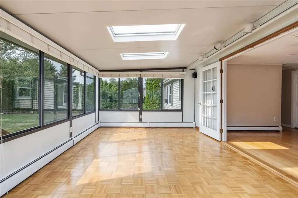 95 Amy Drive Cranston RI 02921