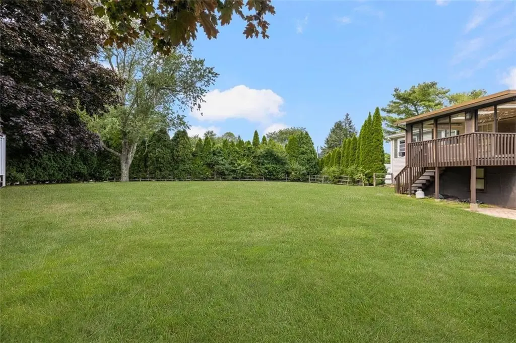 95 Amy Drive Cranston RI 02921