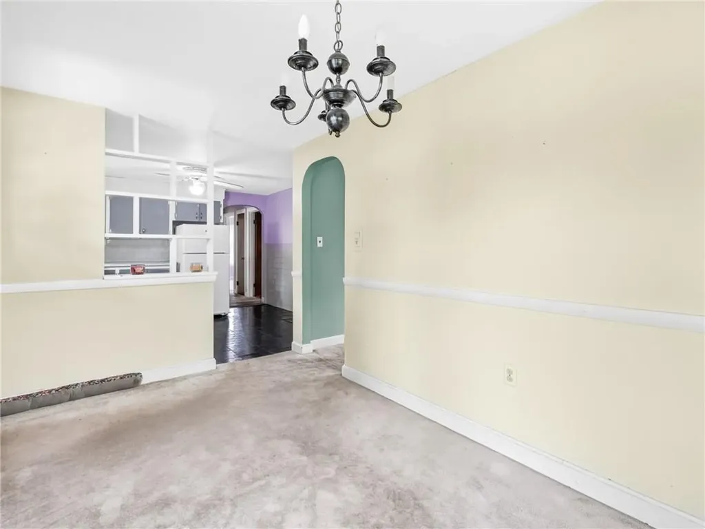 68 Hope Avenue Warwick RI 02889